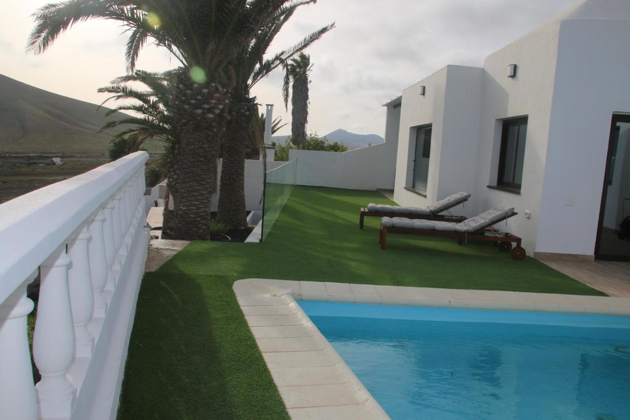 Villa Dario En Nazaret Extérieur photo